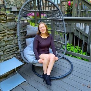 Meet your Posher, Cossette